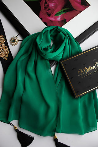 Green Jasmine Hijab - Muslima Wear