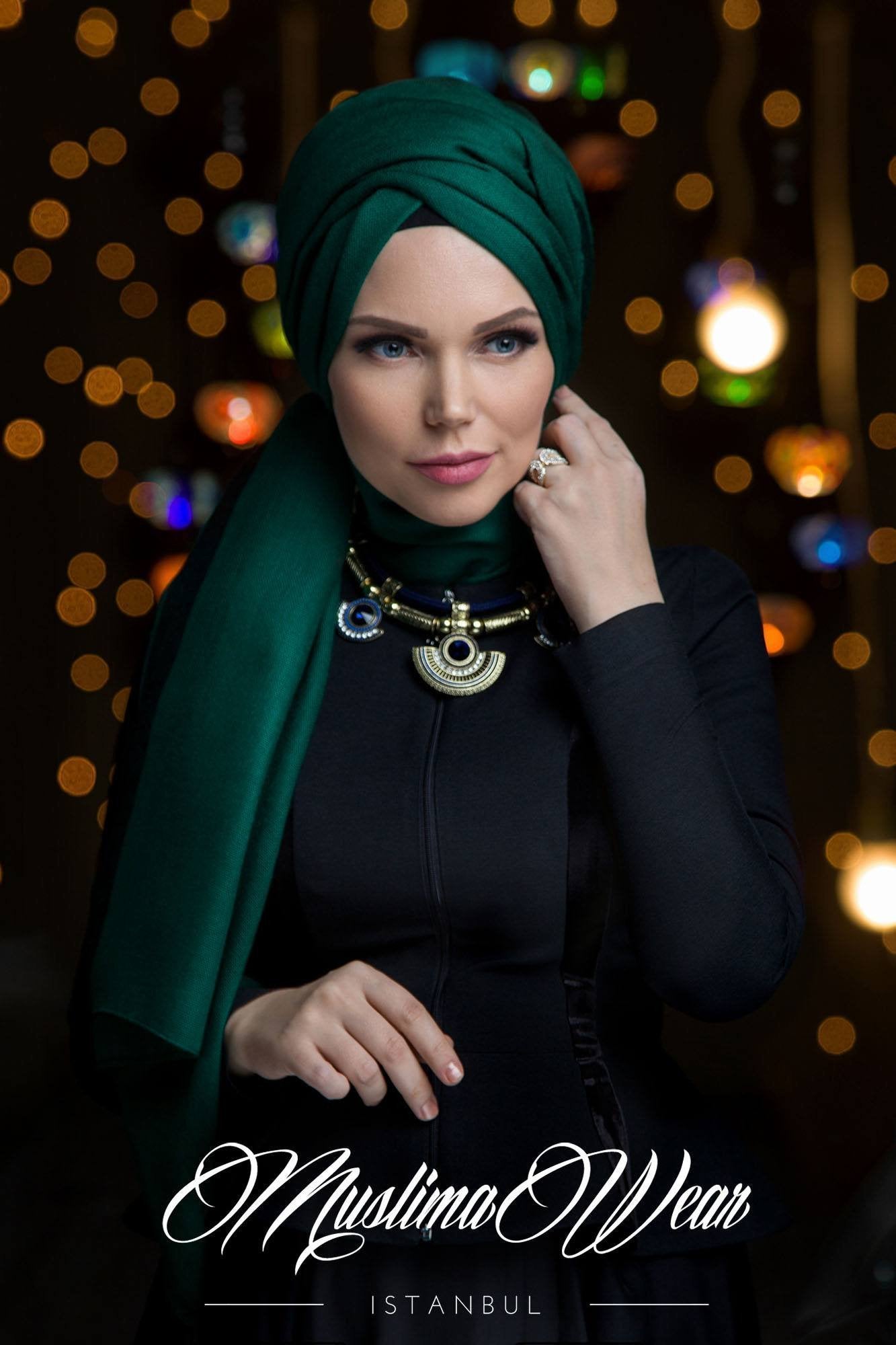 Muslima Wear Hijabs 220x70cm / Emerald Green Queen Hijab Emerald Green